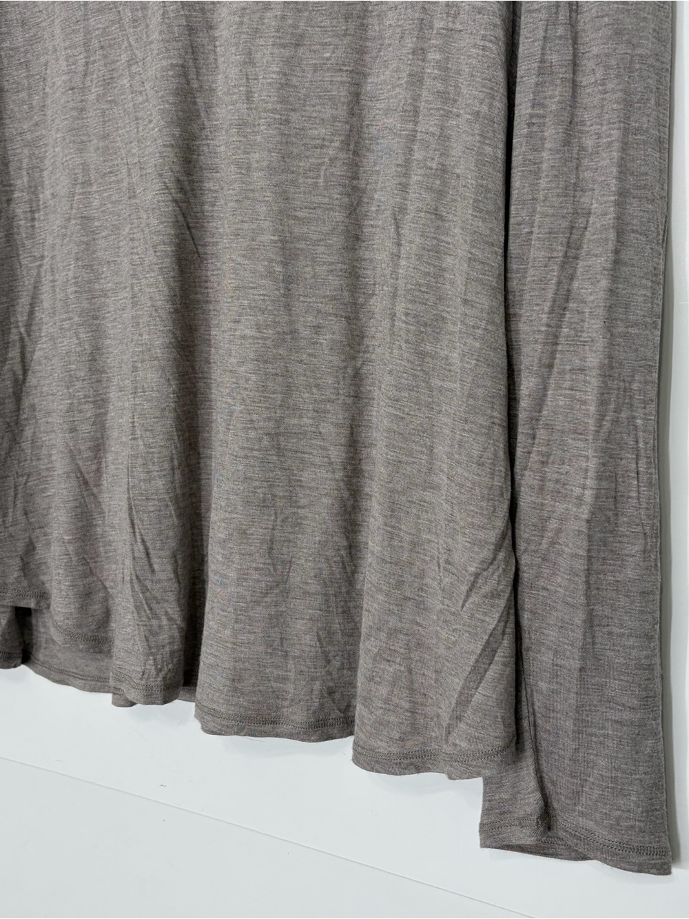 Lafayette 148 New York V-Neck Long Sleeve Top in Gray Size Large Minimalist - Picture 5 of 13